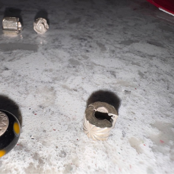 12 Pandora Beads - Picture 10 of 10